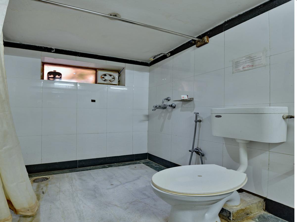 Oyo 9900 Hotel Pioneer Plaza ジョードプル エクステリア 写真